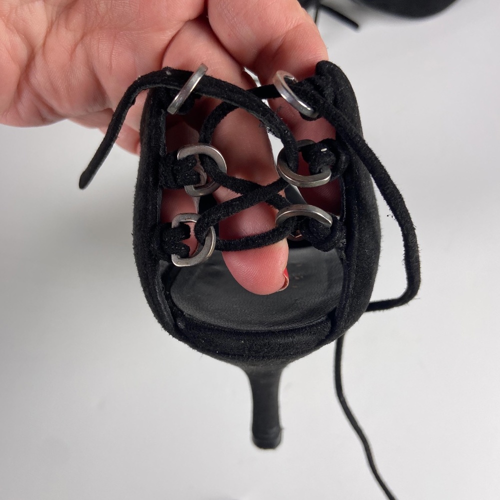 Vintage Prada Lace Back Pumps - Picture 4 of 11